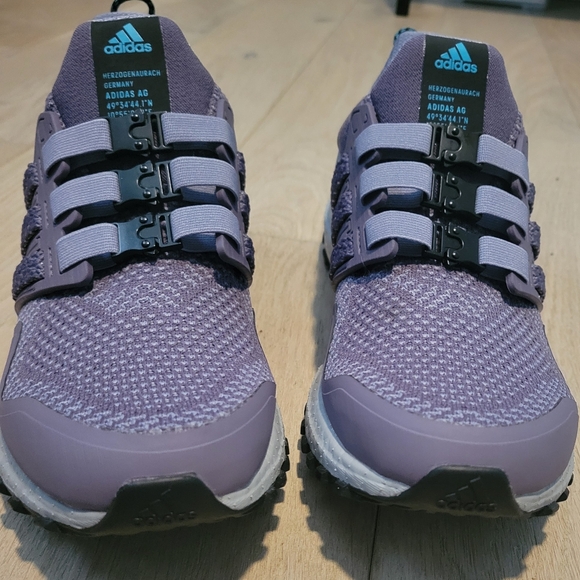 Adidas Ultraboost 1.0 - womens 10.5 - Picture 9 of 9